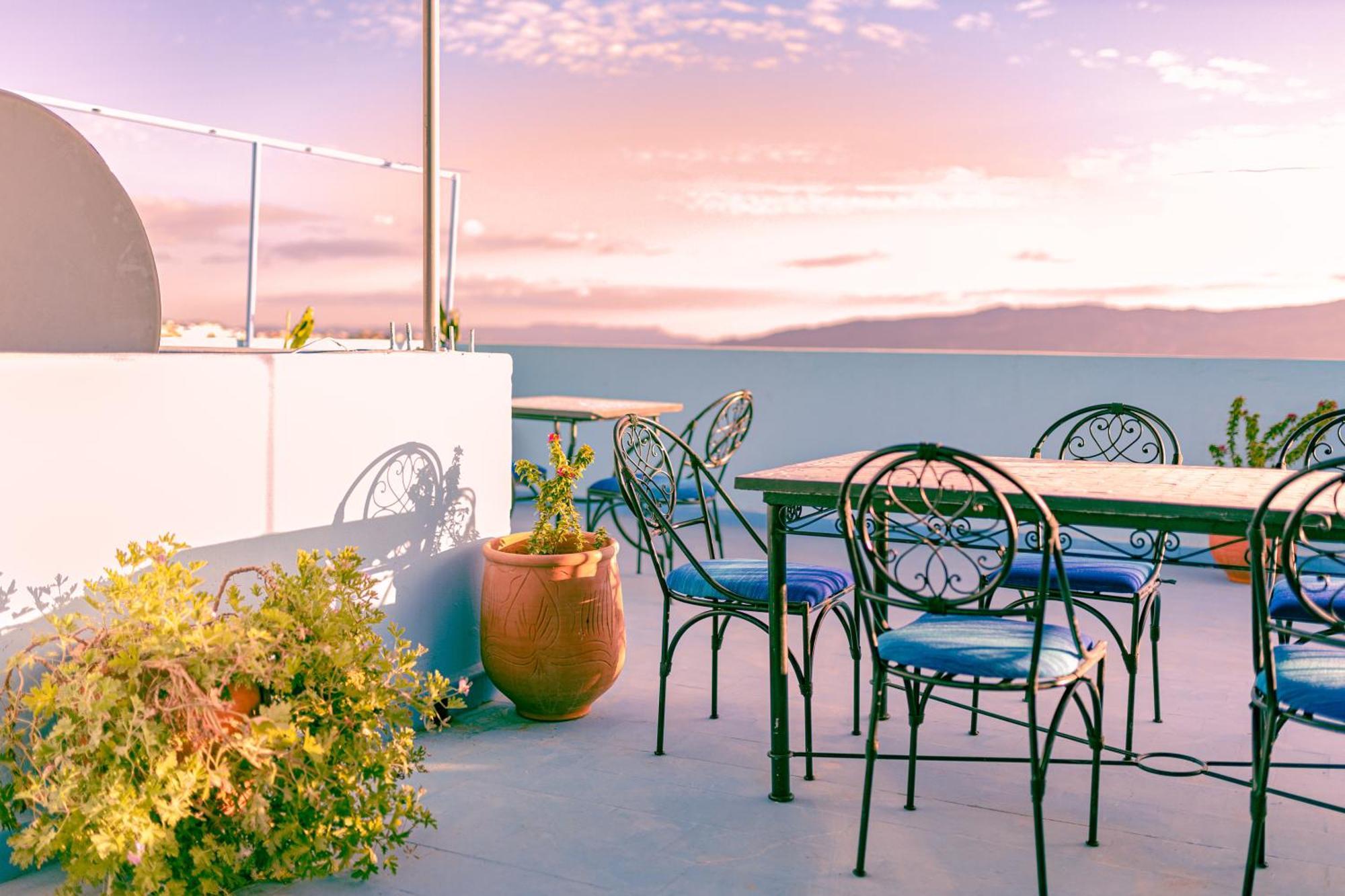 Casa Voyager 'Secret Garden Terrace' Apartment Чефчауен Екстериор снимка