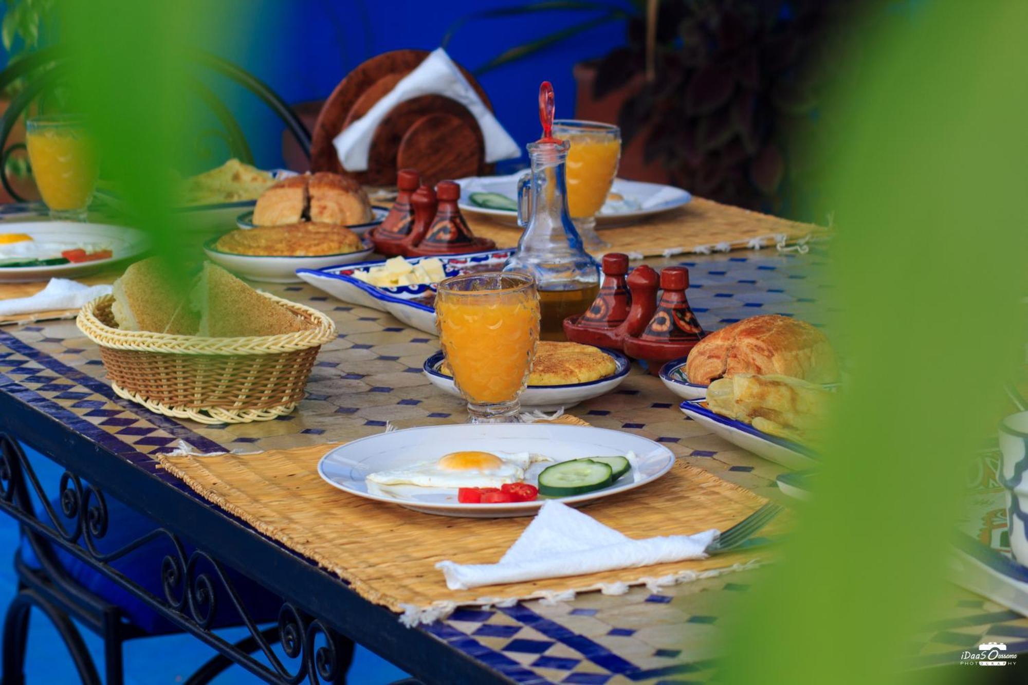 Casa Voyager 'Secret Garden Terrace' Apartment Чефчауен Екстериор снимка
